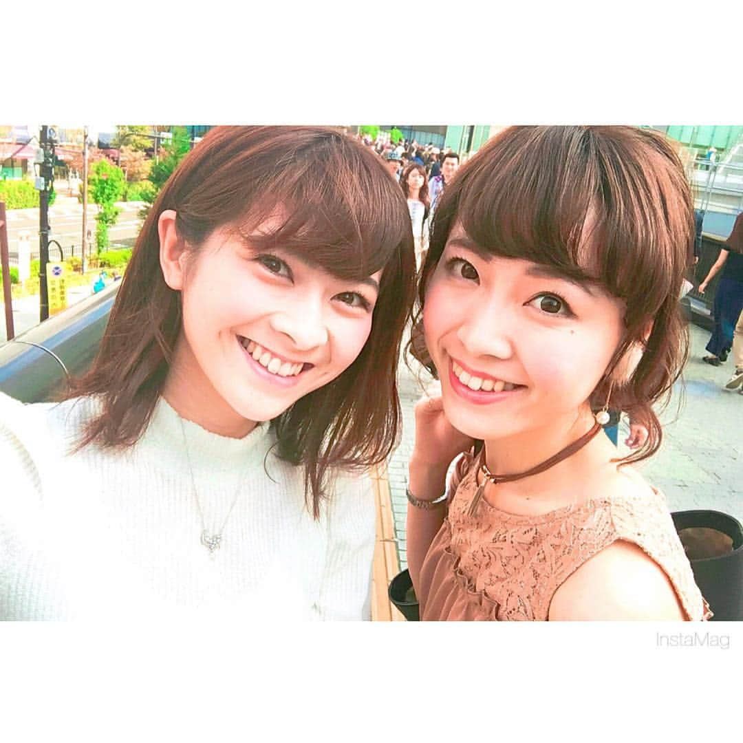 岡本愛加のインスタグラム：「2015年関西学院大学ミスキャン グランプリの琴美ちゃん😘 偶然会って超絶びっくりした！！ 相変わらずの可愛いさ❤️ わたし頑張るよ〜 ありがとう😆 #関西学院大学ミスキャンパス  #神戸大学  #ミスキャンパス #梅田で#偶然の再会」