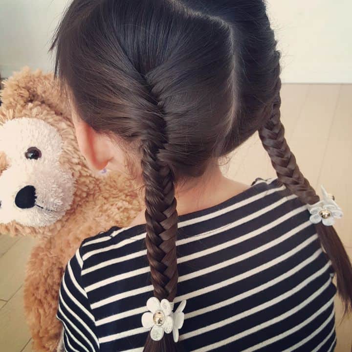 佐藤純さんのインスタグラム写真 佐藤純instagram 今朝の娘ヘアアレンジ フィッシュボーン編み込み 今朝の娘ヘアアレンジ 子供ヘアアレンジ ヘアアレンジ あみこみ 編み込み フィッシュボーン まとめ髪 Kidshairstyles Kidshairarrange Hairarrange 娘