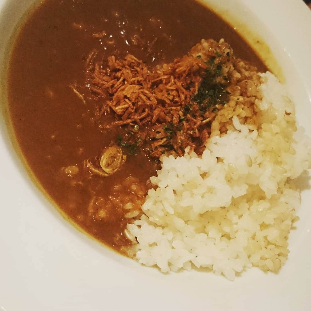 丼レコのインスタグラム：「#カレー #curry #instafood #food #ハシュレコ #yummy #ランチ #lunch #delicious #instagood #japan #カレーライス #スパイス #美味しい #tokyo #foodstagram #シーフード #seafood #hashreco #love #幸せ #happy #カフェ #photo #美味しかった #シーフードカレー」