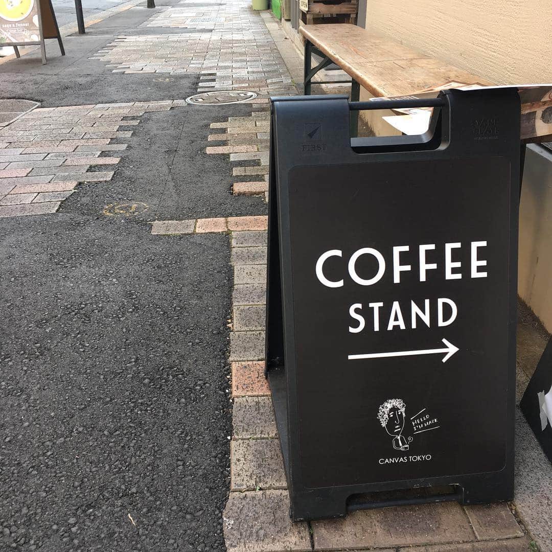 Tomomi Tomomi Narimatsuのインスタグラム：「☕️♡」