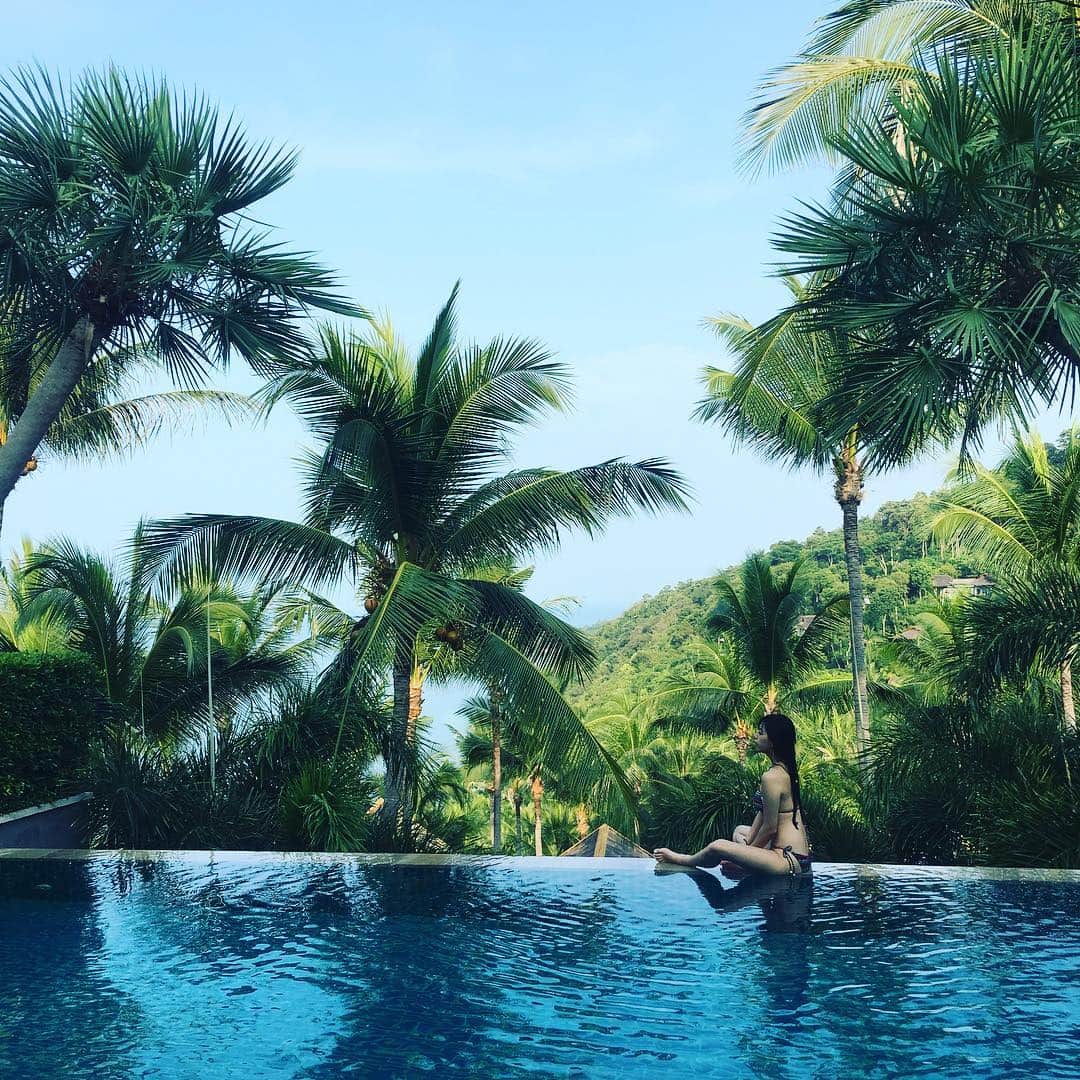 松野井雅（原紗央莉）さんのインスタグラム写真 - (松野井雅（原紗央莉）Instagram)「おはよう🌴🌴🌴🌴🌴🌴🌴🌴 #vacation #island #relax #trip #thai #kohsamui」10月27日 9時21分 - miyavimatsunoi