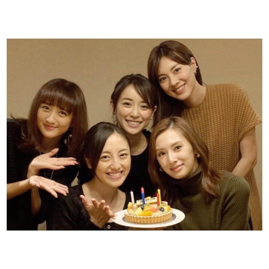 安座間美優さんのインスタグラム写真 - (安座間美優Instagram)「HAPPY BIRTHDAY SAWAI💖 昨日は沢井のお誕生日お祝いしました🎉 「これから2ヶ月同い年だね💋」 毎年私が言う言葉。笑 #HAPPYBIRTHDAY#BIRTHDAY#沢井#沢井美優#沢井誕#29#戦士#セーラームーン#期間限定同い年 #小松彩夏#泉里香#北川景子#安座間美優」10月30日 11時30分 - mew_azama