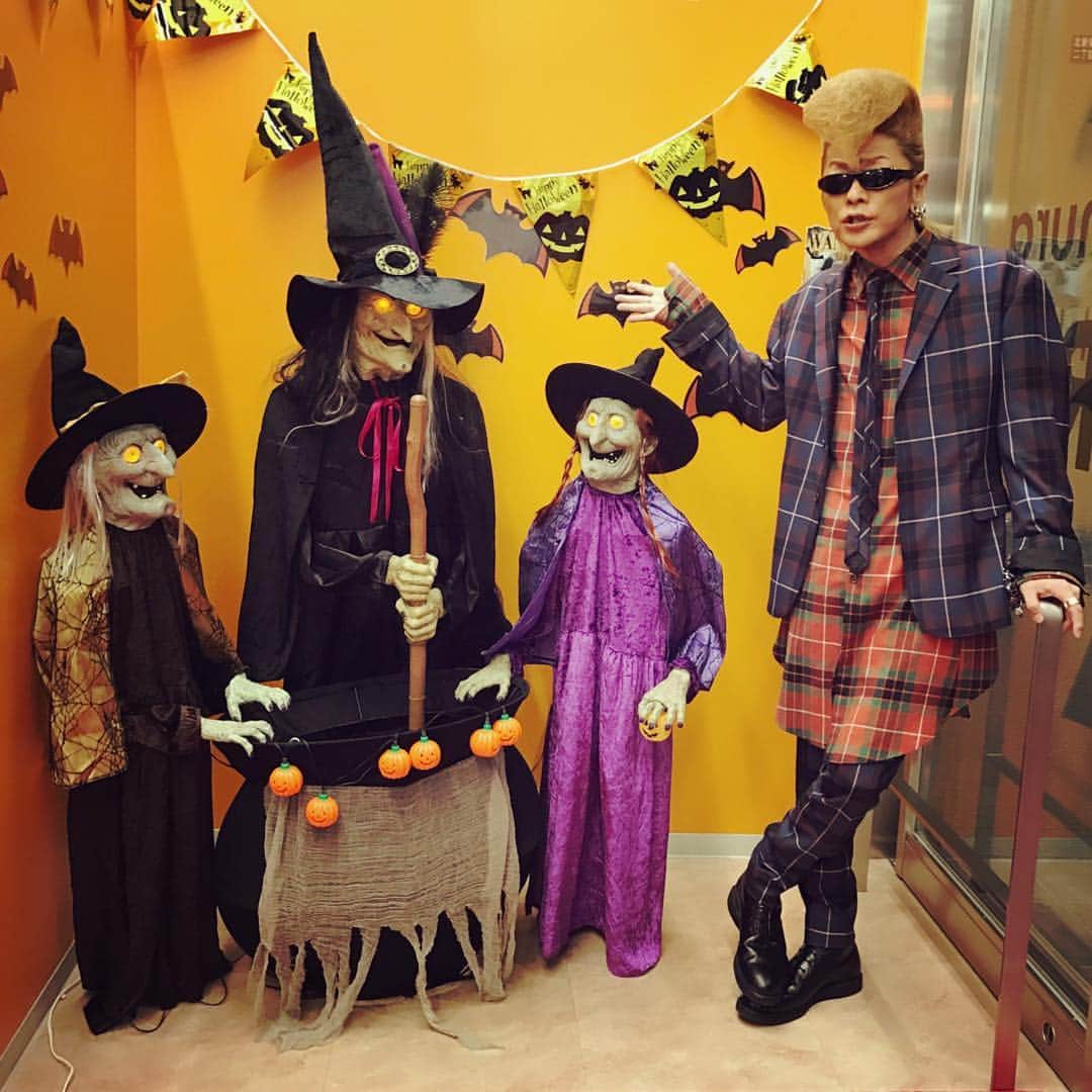 綾小路翔さんのインスタグラム写真 - (綾小路翔Instagram)「Happy Halloween!! #halloween2016 #新宿村スタジオ」10月31日 16時37分 - showayanocozey