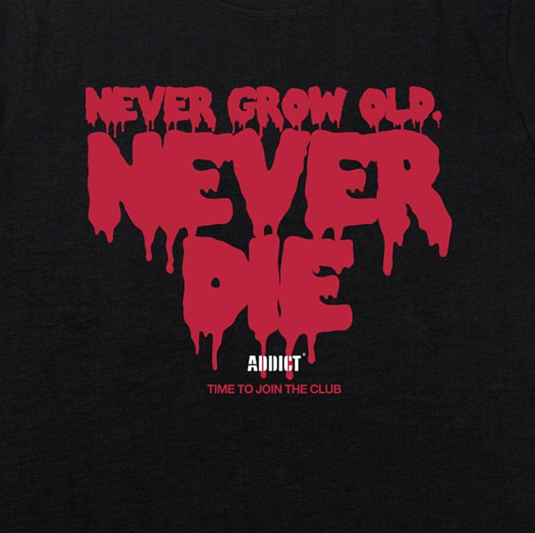 のインスタグラム：「A quick lesson for all. Keep spreading the word with our Santa Carla tees. To get yours, click the link in the bio. #happyhalloween #👻 #🎃」