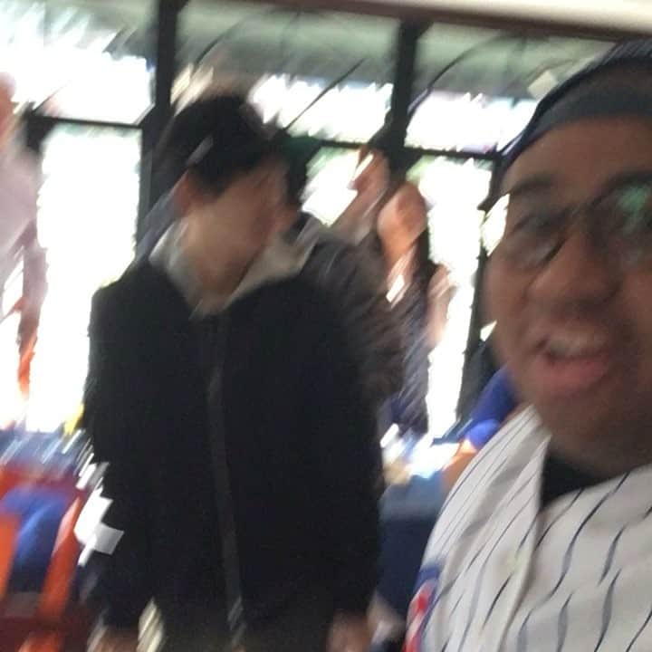 アントニーのインスタグラム：「シガゴカブスワールドチャンピオン  #シガゴカブス #chicagocubs #mlb  #mlb⚾️ #mlbcafe」