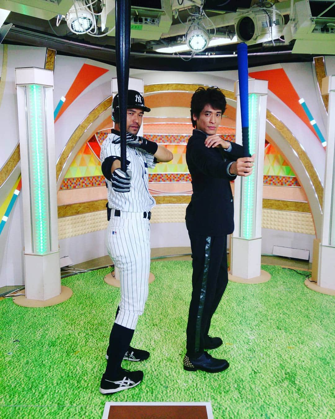 ニッチロー'さんのインスタグラム写真 - (ニッチロー'Instagram)「#ichiro #ichirosuzuki #nicchiro #ryutasato #japaneseactor #newyorkyankees #majorleague #baseball #mlb #イチロー #ニッチロー' #佐藤隆太 #nhk #スタジオパークからこんにちは #2014年 #ルーキーズ  #川藤幸一 #ニューヨークヤンキース #メジャーリーグ #ベースボール #野球」11月5日 6時04分 - nicchiro5.1