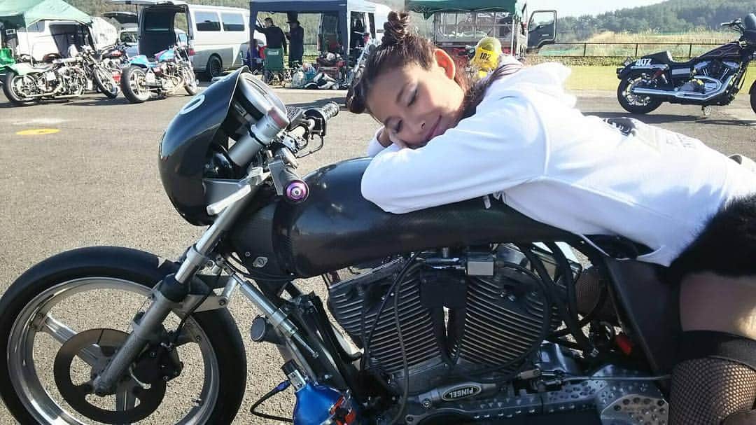 エマ中岡優姫のグルメインスタ