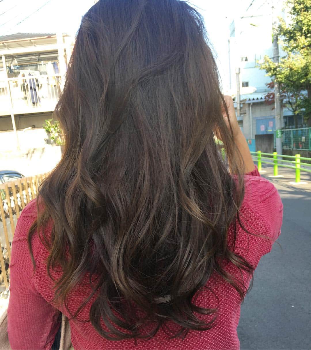 結子さんのインスタグラム写真 - (結子Instagram)「My New hair color✂︎💕 冬用にチェンジ！収録前のトリートメントで復活❤️加工無 いつもありがとう❤️ @haru.ozk #ラベンダーアッシュ #冬仕様 ver. #efil #hair#winter」11月6日 19時56分 - yuiko_yyy