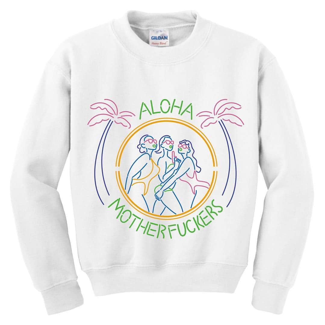 UlalaGirlのインスタグラム：「👑OohlalaApparel👑 2016 FW  #OohlalaApparel  #Alohamotherfuckers  #アロハマザーファッカーズ  Designed by @ulalagirl  Illustration by @midori.komatsu  I start pre-order for my friends. If any of you guys wan it, just lmk✌🏽 お友達👯プレオーダー始めます🙏🏽 欲しい色、サイズ何かしらの形で教えてください🙌🏾 #OohlalaApparel2016」