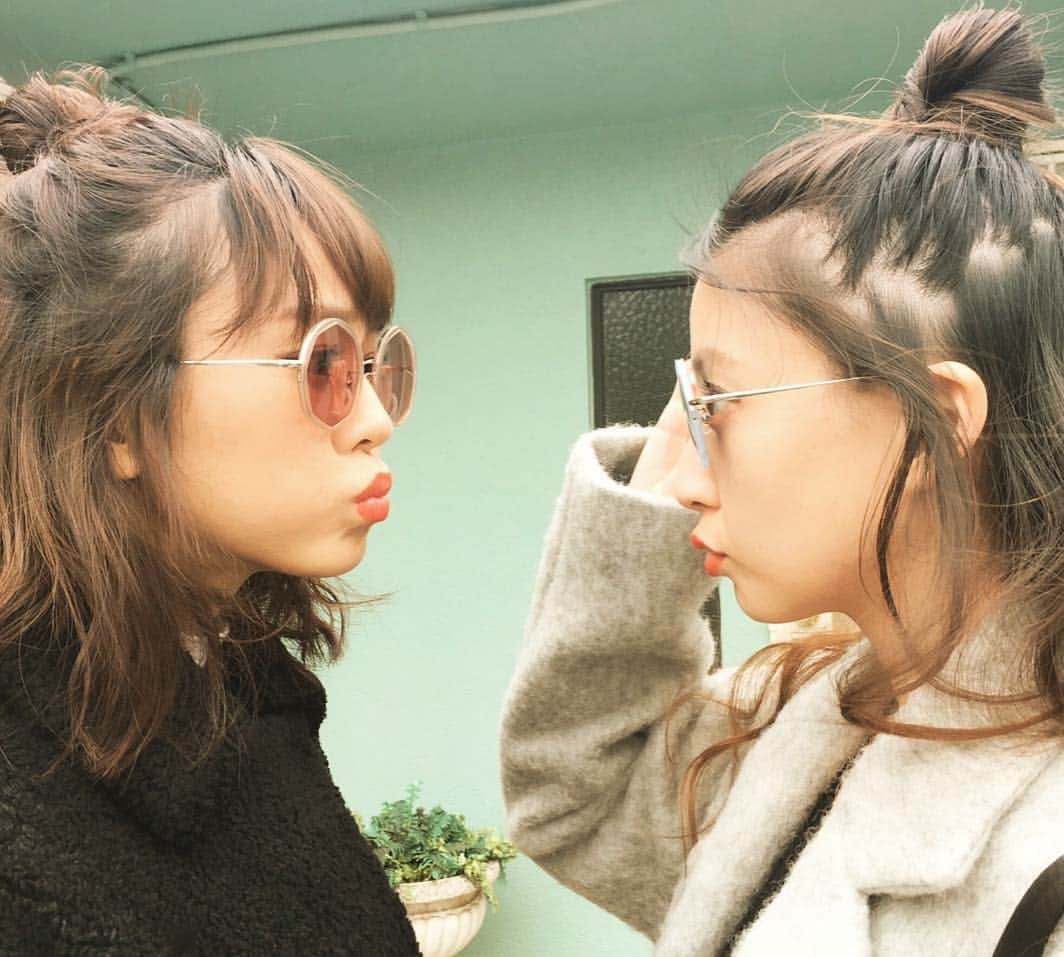 桐谷美玲さんのインスタグラム写真 - (桐谷美玲Instagram)「😍😍😍 #みれまゆ#vivi」11月10日 13時17分 - mirei_kiritani_