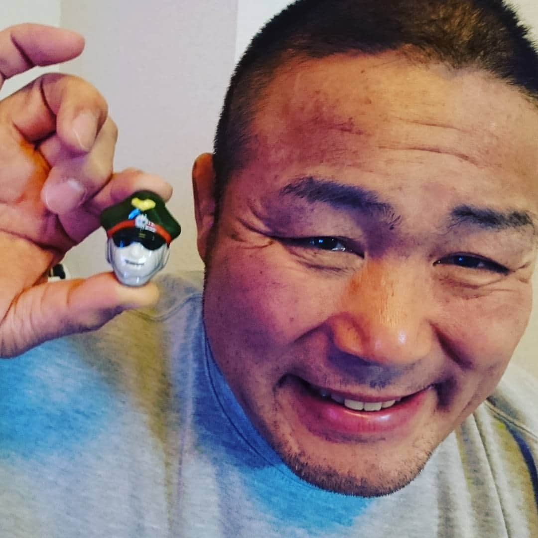 中西学さんのインスタグラム写真 - (中西学Instagram)「ブロッケンJr.の有田焼箸置きやでd=(^o^)=b」11月13日 19時25分 - nakanishi_manabu