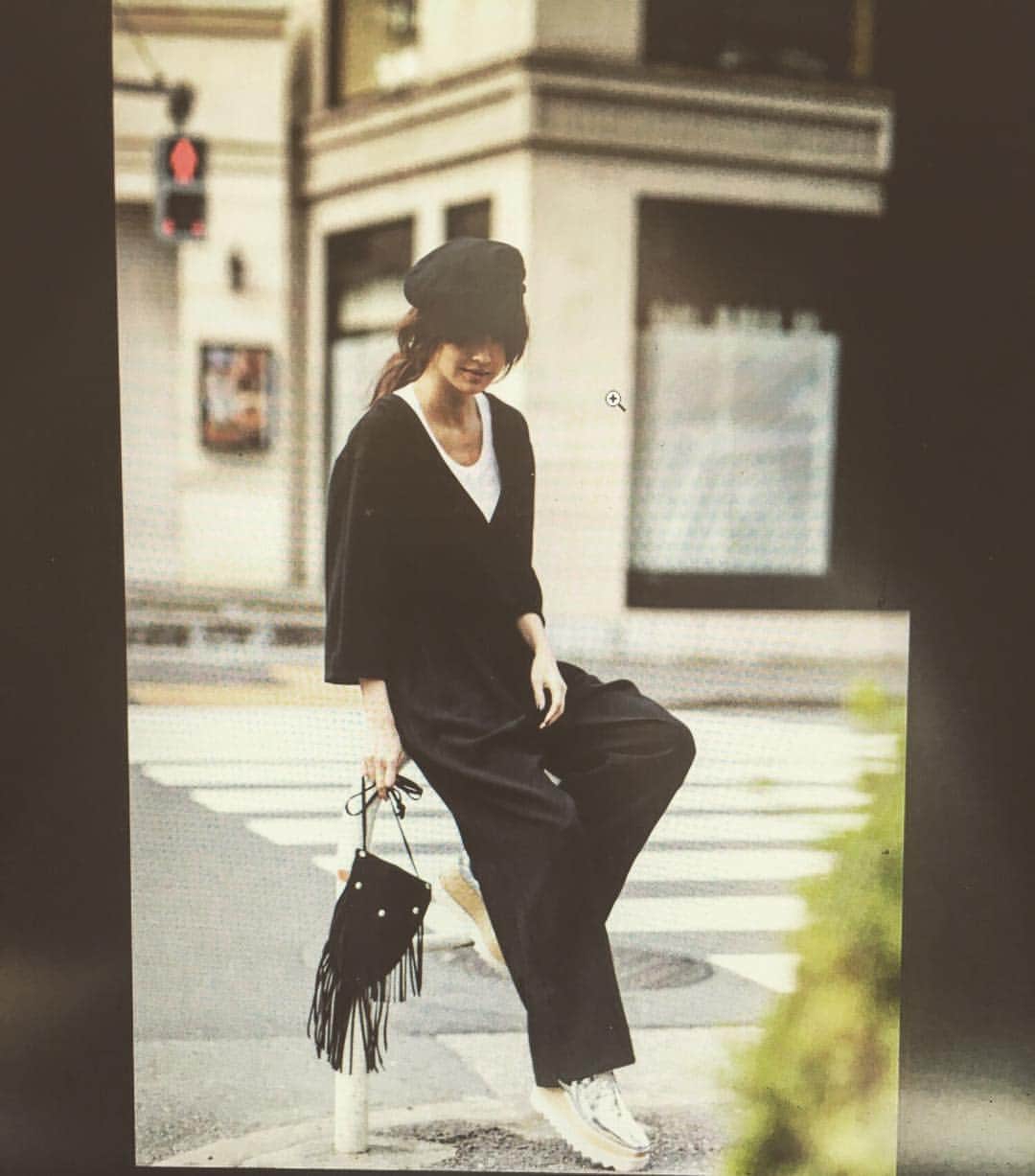 絵美里さんのインスタグラム写真 - (絵美里Instagram)「Shooting💬  #fashion #shooting #domani #ootd #bag @bed_j.w._ford #shoes @stellamccartney #awtumn #tokyo #bedjwford #stellamaccartney #acorde」11月14日 23時43分 - emiri616