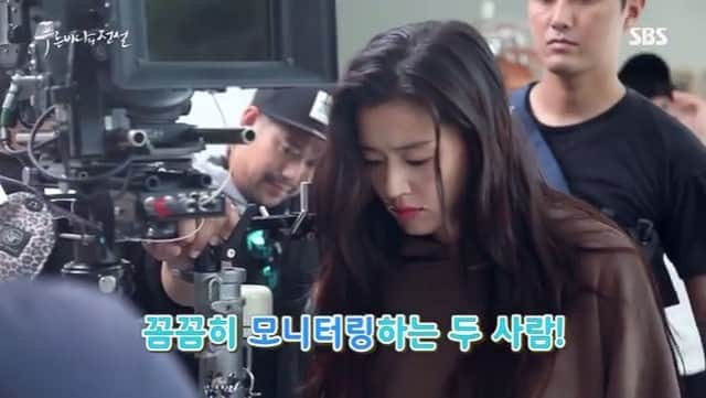 チョン・ジヒョンのインスタグラム：「#전지현#JunJiHyun#LegendOfTheBlueSea  D-2!🍉」