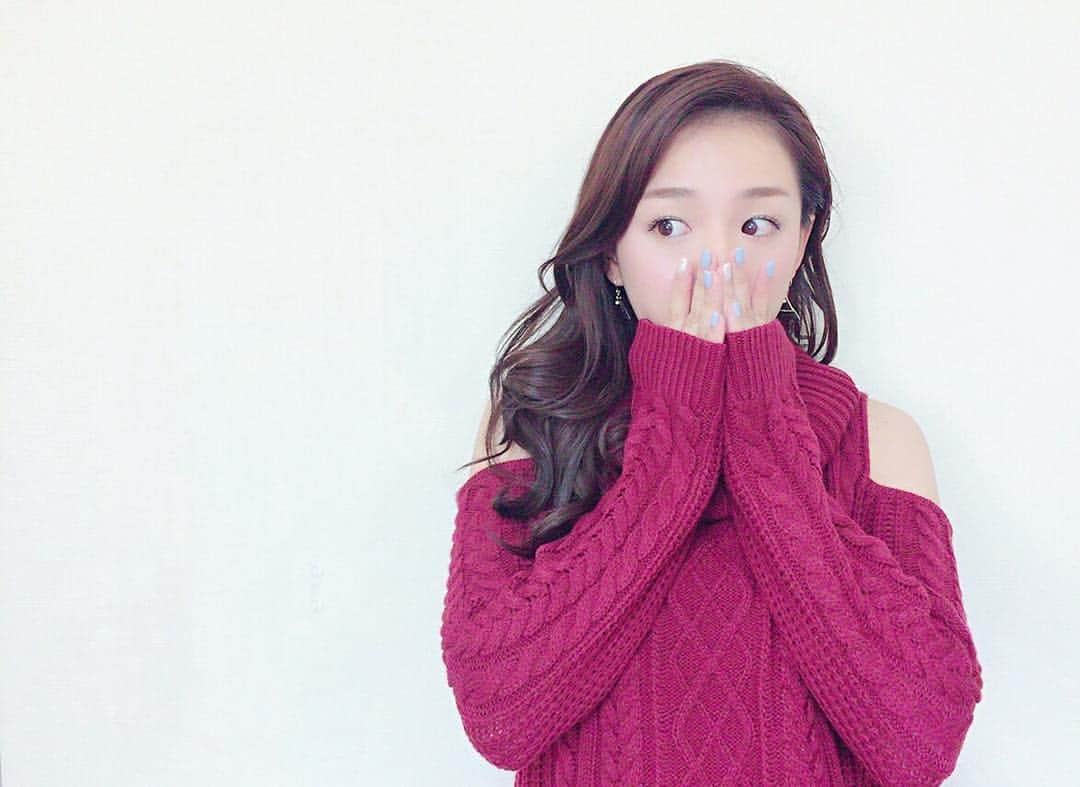 篠崎愛さんのインスタグラム写真 - (篠崎愛Instagram)「収録おわり😛💕 #このニット可愛い」11月14日 18時21分 - shinopp._.ai