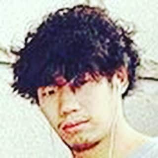 岩井豪利のインスタグラム：「【バキシリーズ】 あれ？なんかカッコいいんじゃね？でも拡大した画像だから画質悪いしイケメン度、5割減。ホントはもっとイケメン度高いのに。そしてバキ勝手にあげてごめんね編。 #韓国 #live #の #想い出 #を #勝手に #投稿 #して #ごめん」