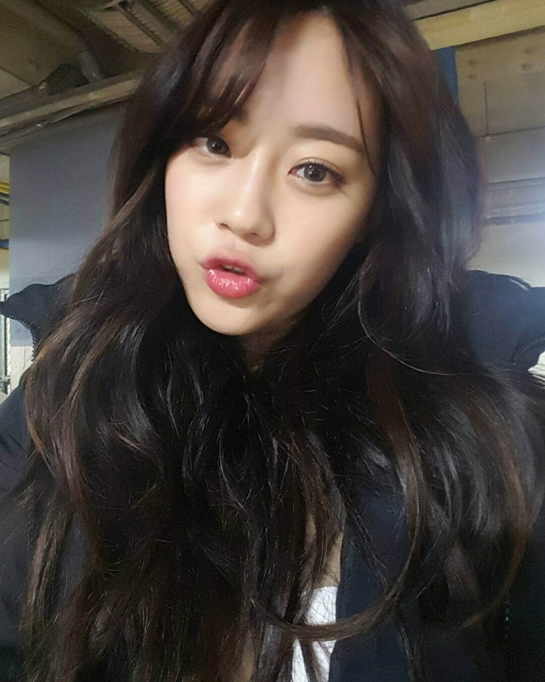 ヨンジのインスタグラム：「Good Morning guys~! Well got shocked after saw an article about running man. Thank you for being with us Jihyo and Jongkook! Goodluck with your career. Always support you! — #youngji #huryoungji #heoyoungji #mushroom #singer #KARD #하영지 #영지 #카드 #DSP #DSPMedia #jackji #redebut #kara #goddess #yeoshin #youngjihur #kpop #OG #kpopl4l #somin #jiwoo #BM #jseph #coed #카라」