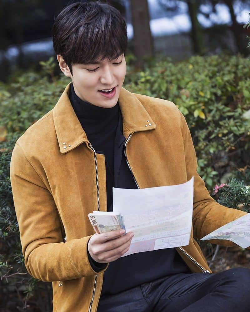 イ・ミンホさんのインスタグラム写真 - (イ・ミンホInstagram)「#LeeMinHo」12月10日 16時03分 - account.leeminho