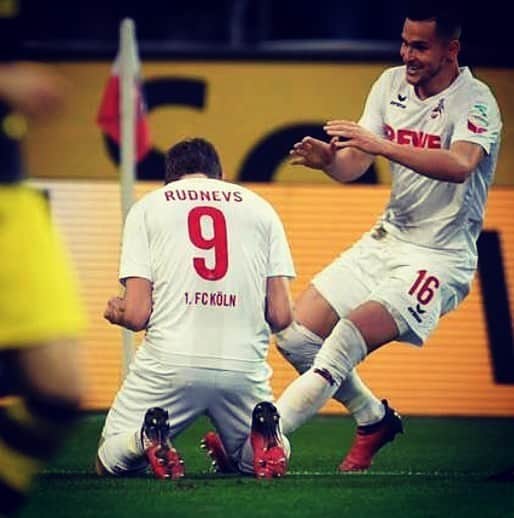 アルチョムス・ルドニェフスさんのインスタグラム写真 - (アルチョムス・ルドニェフスInstagram)「Meine erste Tor für FC 1.Köln !!!!⚽️」12月11日 3時22分 - artjomrudnev