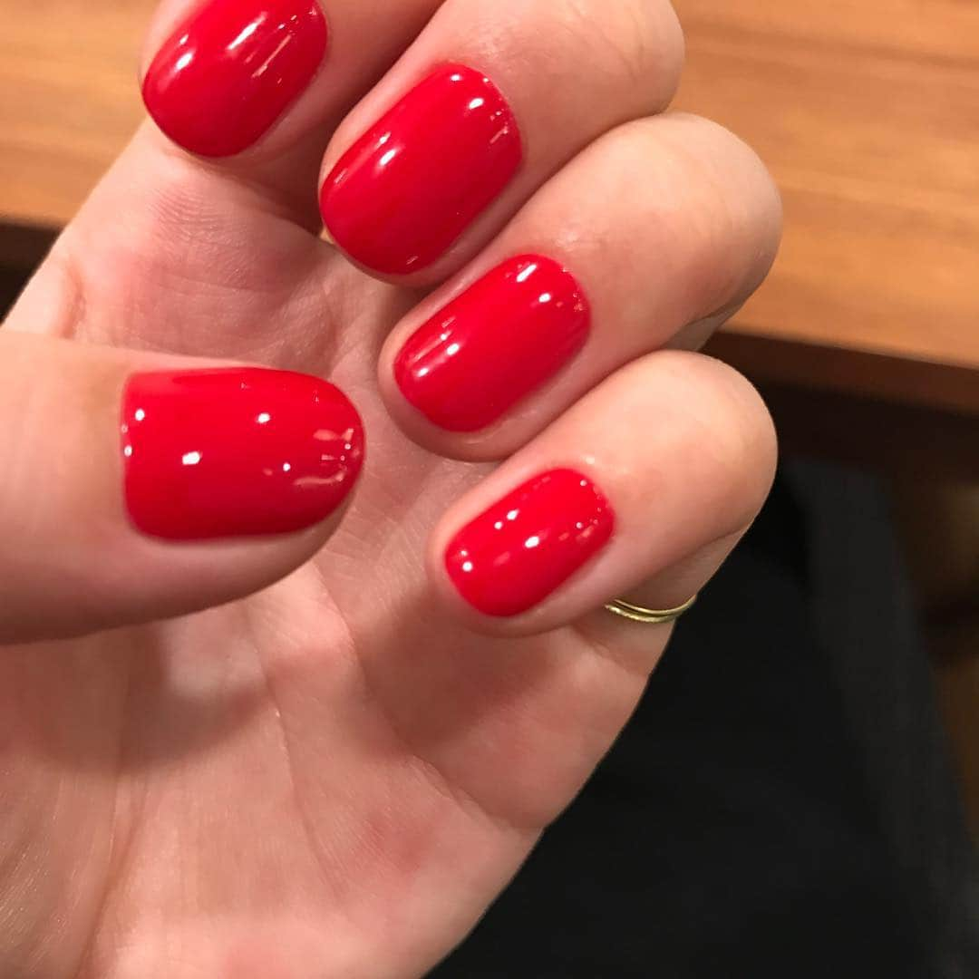 工藤紋華のインスタグラム：「MY NAIL💅 #nail  #シンプルイズザベスト」