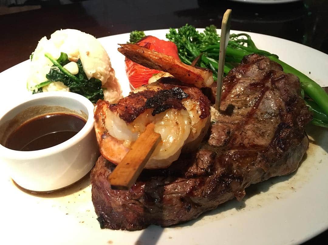 加織のインスタグラム：「🍖🍴😋💕」