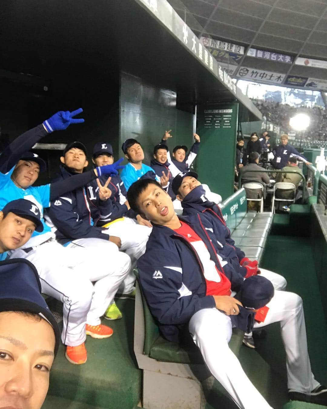 牧田和久さんのインスタグラム写真 - (牧田和久Instagram)「#埼玉西武ライオンズ  #saitamaseibulions  #seibulions  #サンクスフェスタ  #鬼崎裕司 さん #藤原良平 #十亀剣 #大石達也 #高橋朋己 #南川忠亮 #永江恭平  #郭俊麟 #佐野泰雄」11月23日 12時57分 - k.makita_53