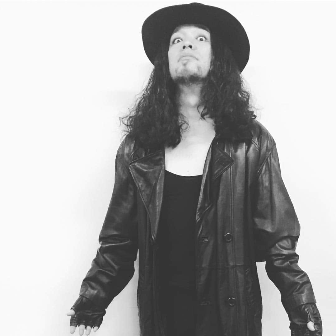 川島明のインスタグラム：「アメトーーク『WWE芸人』楽しみに待っててね！」