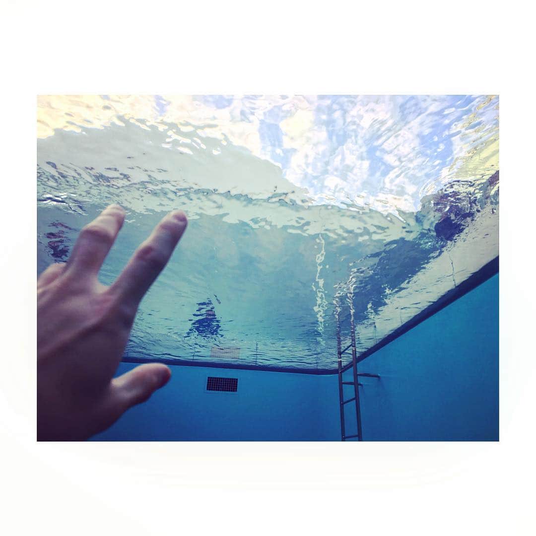 工藤大輝さんのインスタグラム写真 - (工藤大輝Instagram)「Swimming Pool (Leandro Erlich) #金沢21世紀美術館」11月26日 17時22分 - da_ice_taiki
