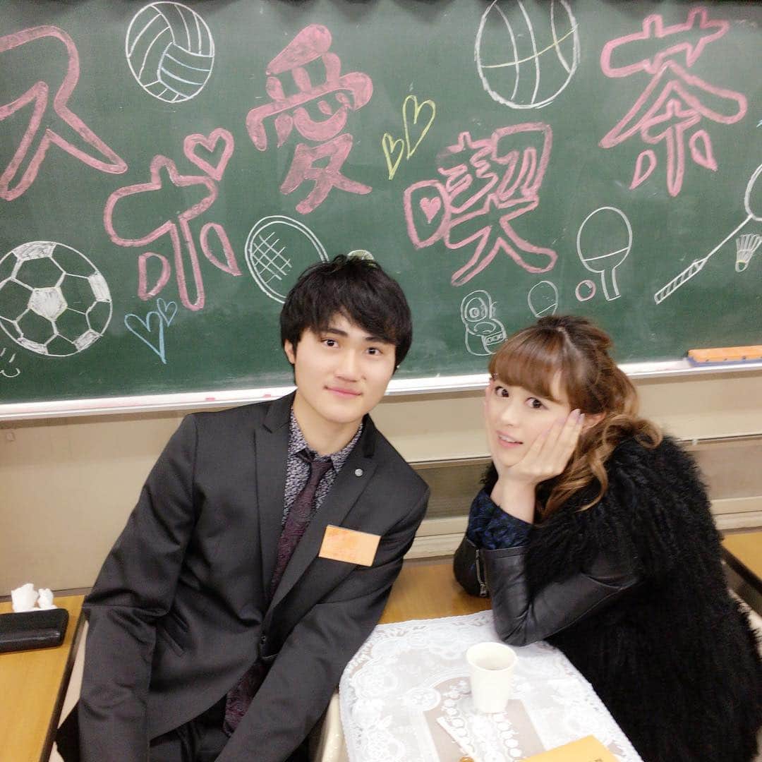 葉山みおりのインスタグラム：「りんさん。弟。学祭明日までがんばれーっ✨ #駒場祭 #弟 #学祭 #mybrother #4歳差」