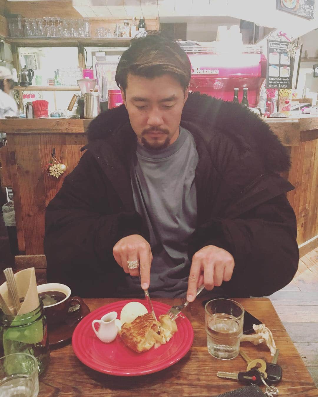 稲垣啓太のグルメインスタ