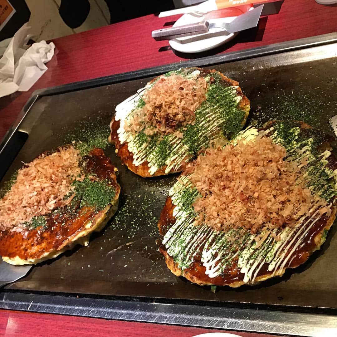 のインスタグラム：「太一朗、高志郎と #お好み焼き」