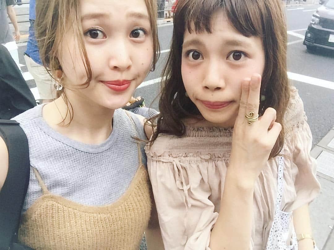 Moeka Horisakiのインスタグラム：「. 明日は新宿店にヘルプ☻ まりと店頭立つのひっさしぶり♩ . たーのーしみー！！ . . #いつの写真だっけな #次は髪伸ばそ #Kastane#Kastane_ootd #Kastane新宿#Kastane横浜店 #Kastane2013#同期#まりたまもえ」