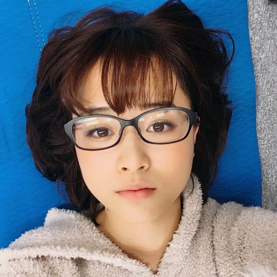 大原櫻子さんのインスタグラム写真 - (大原櫻子Instagram)「コンタクト外してオフモードです。  #fns歌謡祭 #待ち時間」12月14日 20時44分 - sakurako_ohara
