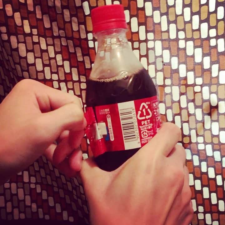 のインスタグラム：「やっと出来たこれ。今まで3回くらい失敗した。笑 #コーラリボン」