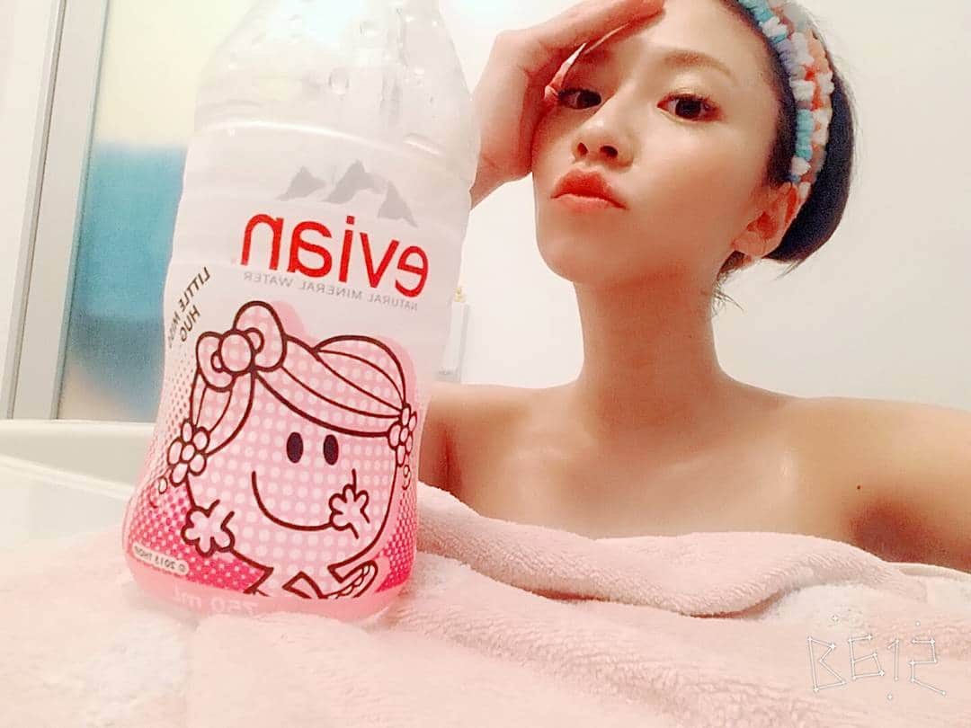 水樹りささんのインスタグラム写真 - (水樹りさInstagram)「ɢᵒᵒᵈ ɴⁱᵍʰᵗ ✩☪*」12月2日 0時00分 - risa.mizuki