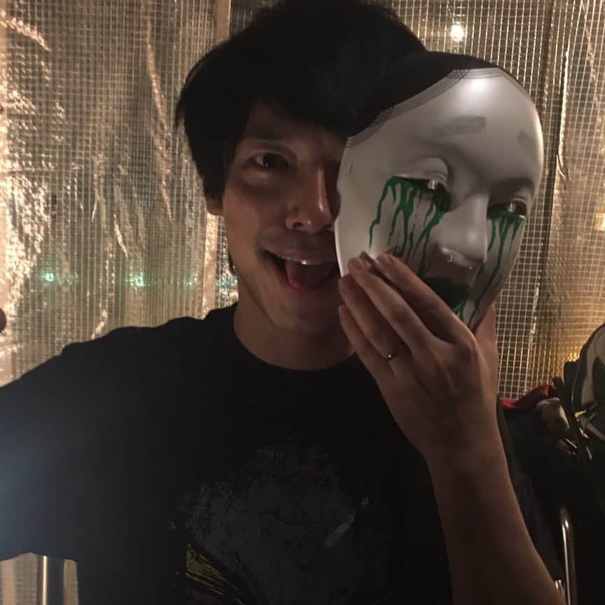 川島明のインスタグラム：「夢のような１日でした。 生きてて良かったぞ！16歳の川島よ！！」