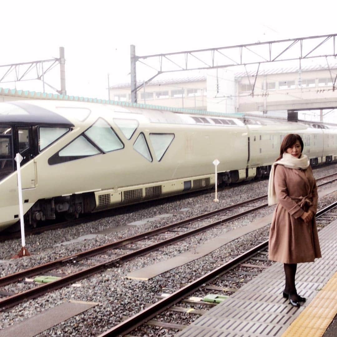 森まさこさんのインスタグラム写真 - (森まさこInstagram)「高級寝台列車、JR『四季島(しきしま)』の視察。」12月4日 9時15分 - mori_masako_