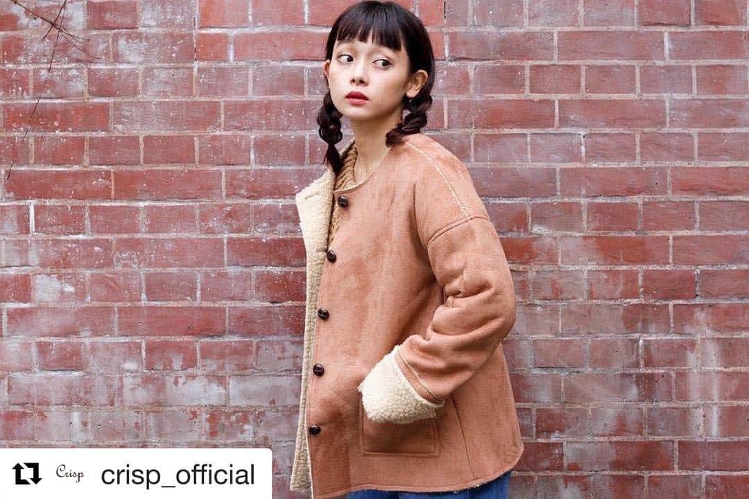 吉祥寺PARCOのインスタグラム：「【4階 クリスプ】  #Repost @crisp_official with @repostapp ・・・ _ #CrispHappyBag2017 🎍Crisp各店にて福袋ご予約受付中🎍 . ONLINE SHOPは12月9日より追加生産分のご予約再開💡 . #Crisp福袋ムートンコート #Crisp #クリスプ #福袋」