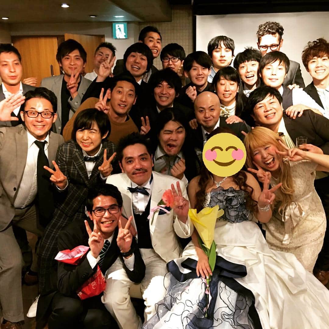 長谷部 洋一のインスタグラム：「国場さんご結婚おめでとうございますゼァ！ #国場さん #ちんぺい #結婚 #ゼァ！」