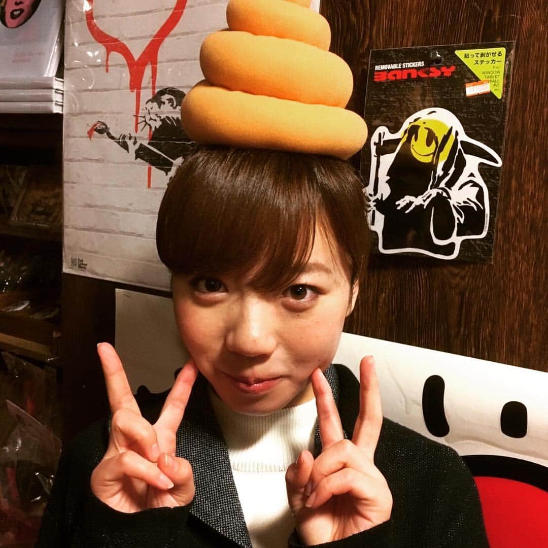 能登有沙のインスタグラム：「○んち。 #ヴィレヴァン」