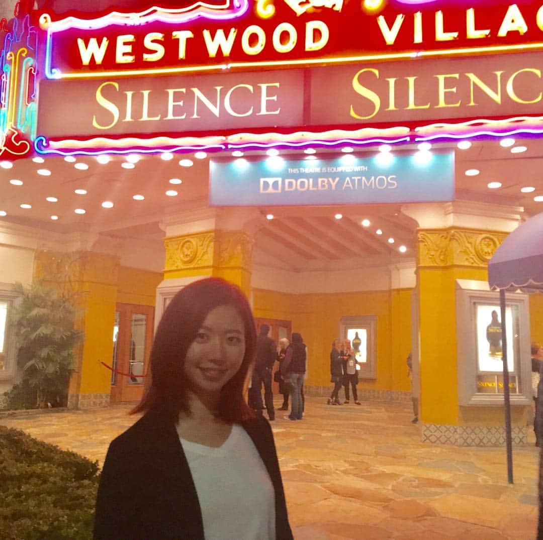 吉田沙織のインスタグラム：「映画「Silence」のプレス試写に行かせていただきました。 遠藤周作「沈黙」のハリウッド映画化。日本でも来年1月に公開です👏🏻 I went to screening of movie "Silence" as a press. #moviescreening」