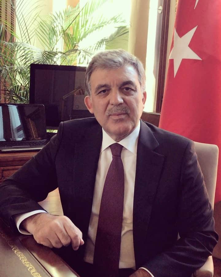 アブドゥラー・ギュルのインスタグラム：「11. Cumhurbaşkanı Abdullah Gül'den Halep'e destek çağrısı.」
