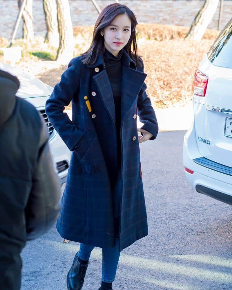 ミナのインスタグラム：「161227| Mina - JYP Charity Event in Samsung Medical Centre ©  미또파 |」