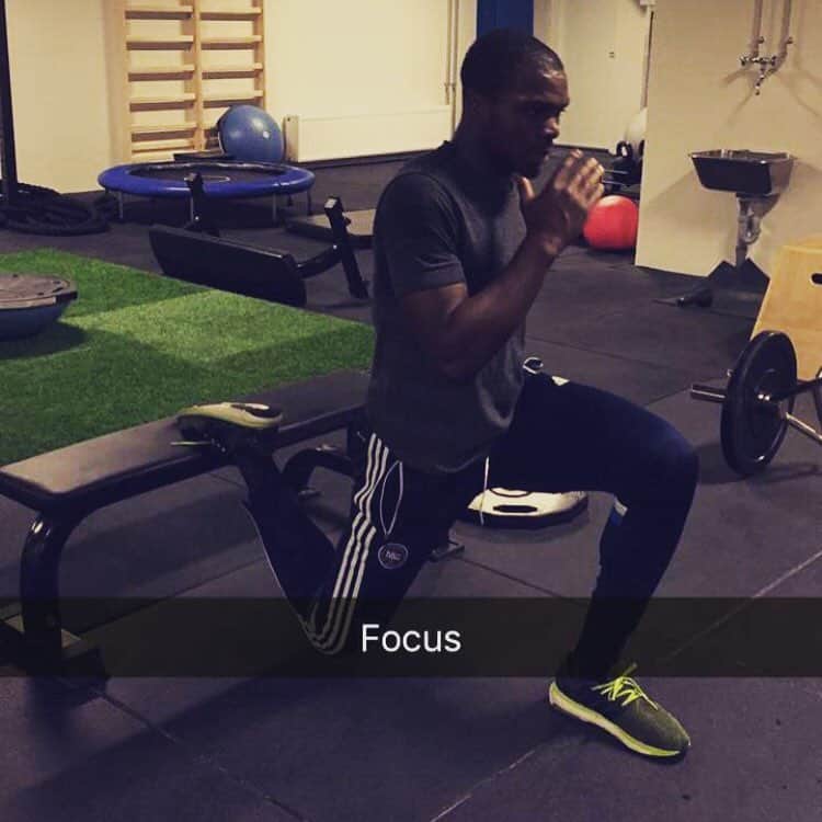 ヨレス・オコレのインスタグラム：「Offseason workout looking forward to preseason and football training again ⚽️」