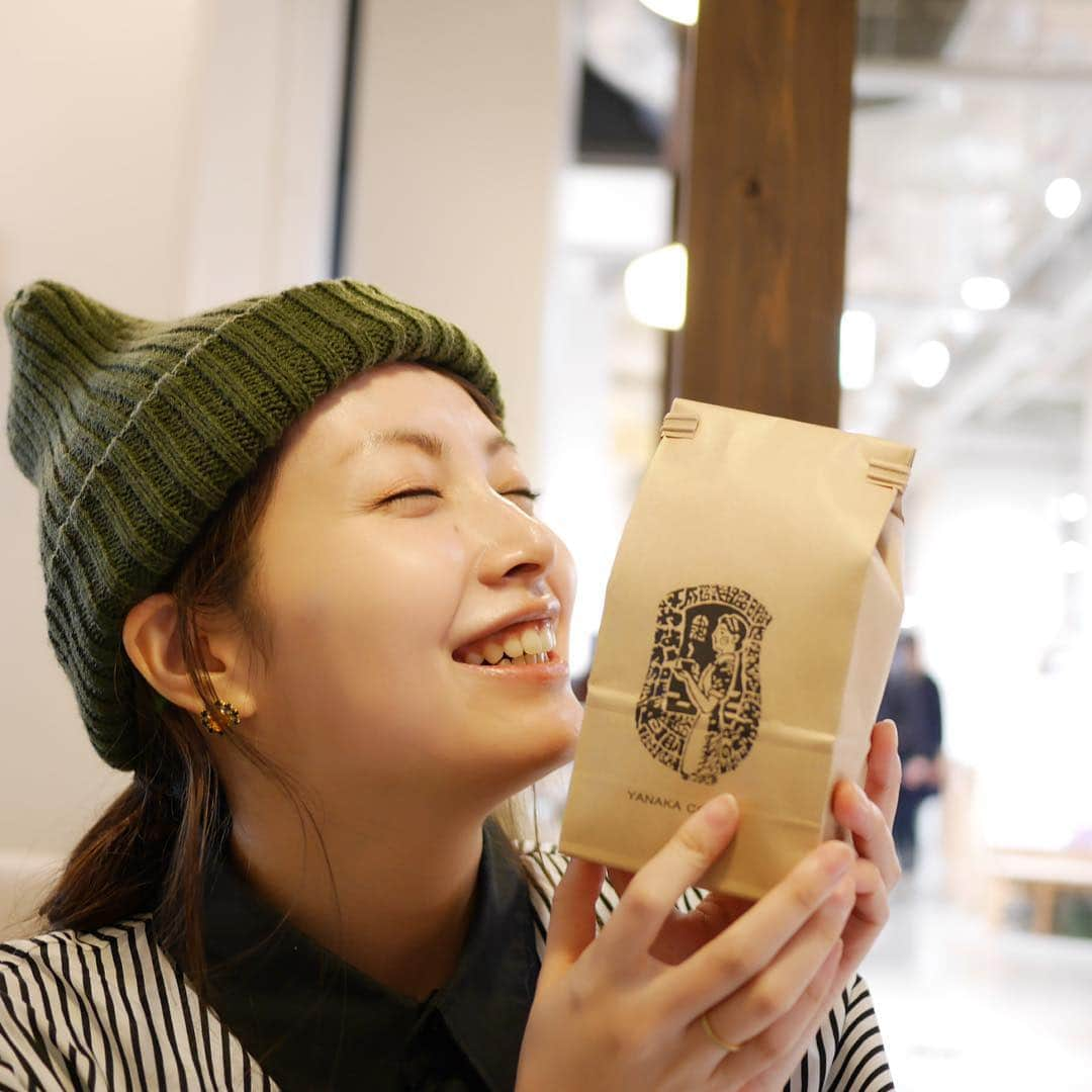 佐藤めぐみさんのインスタグラム写真 - (佐藤めぐみInstagram)「いい香りじゃ#珈琲#coffee#やなか珈琲店#myselect#モンテショコラード#ブラジル#ロースト8#smellsgood#ふふふ#佐藤めぐみ」1月7日 12時34分 - meguuuuusuke