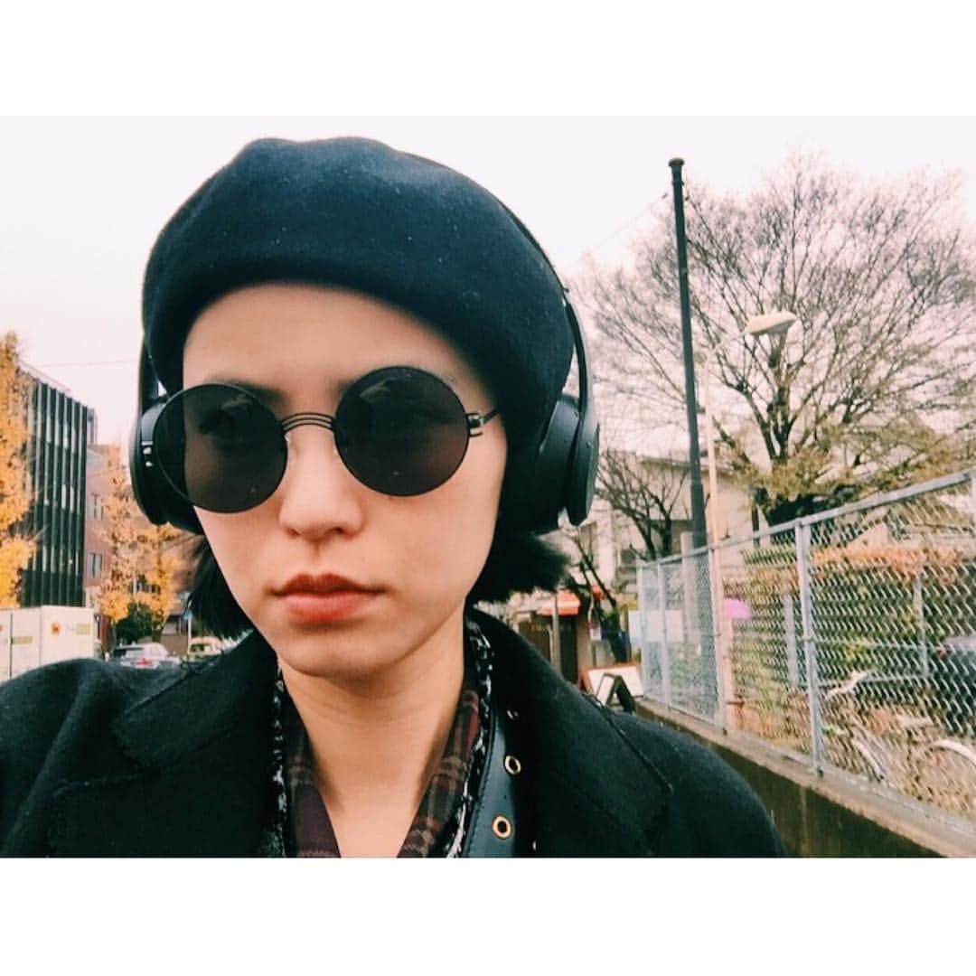 比留川游のインスタグラム：「〝Beats Solo3〟 凄い‼︎素晴らしく音がいい🔹🔹🔹🔹🔹🔹🔹🔹🔹🔹 #beatssolo3」