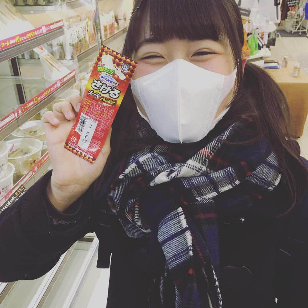 ぷちぱすぽ☆のインスタグラム：「チーズ娘 #ぷちぱすぽ #ぷちぱ #可愛くないマスク」