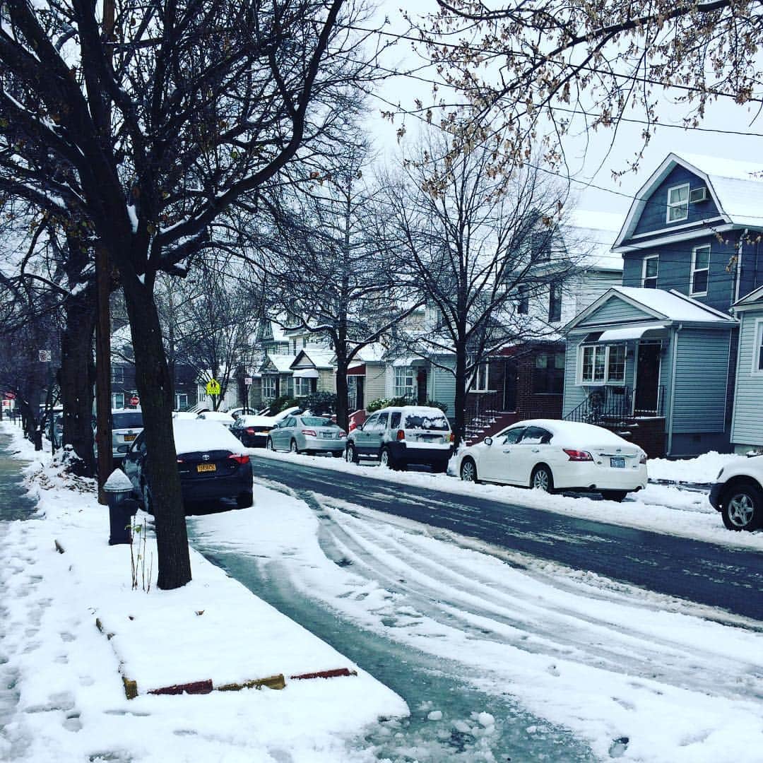 THE RiCECOOKERSさんのインスタグラム写真 - (THE RiCECOOKERSInstagram)「Remember the winter of New York. #thericecookers #rockband #alternative #newyork #snow #winter #cold」12月18日 2時49分 - thericecookers