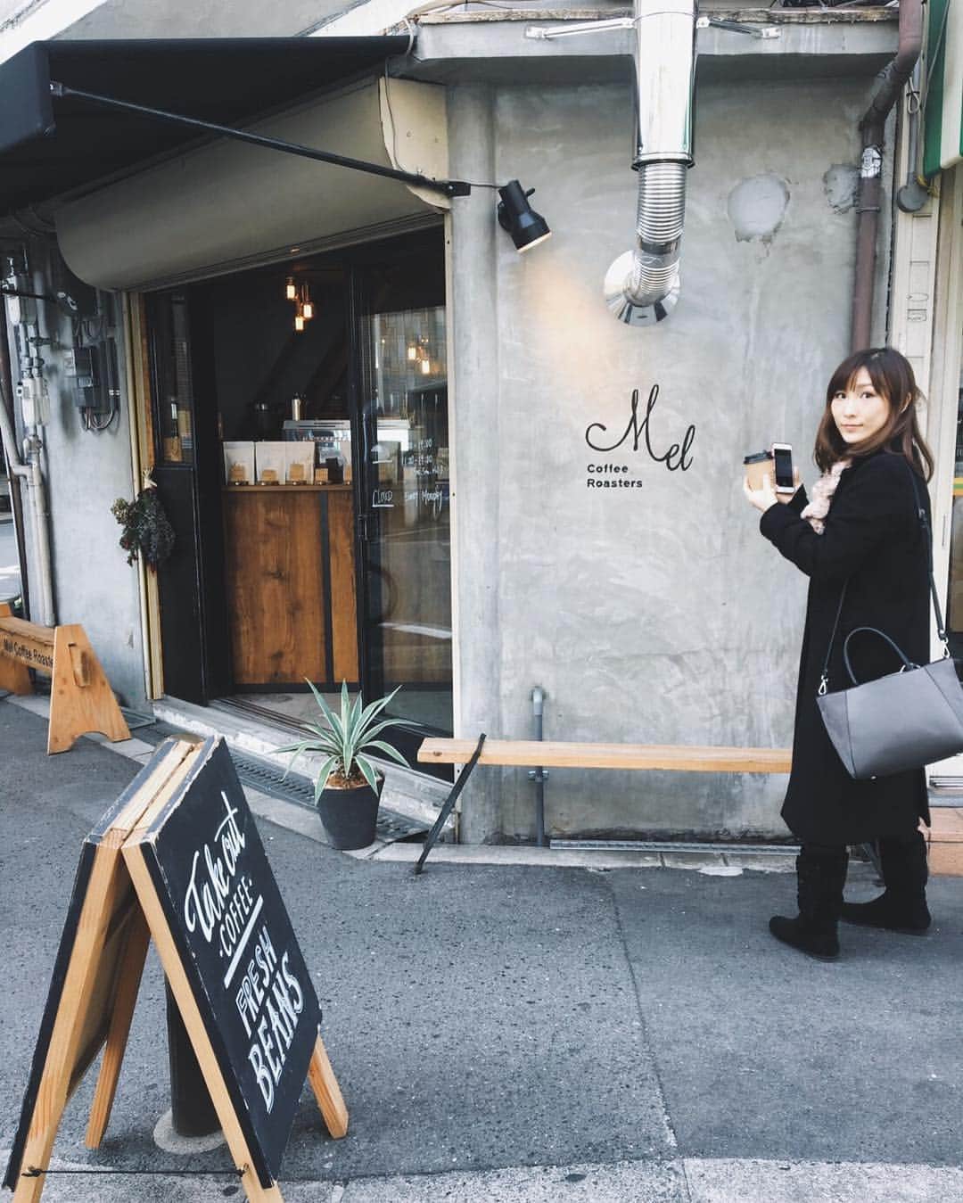 金セアルのグルメインスタ