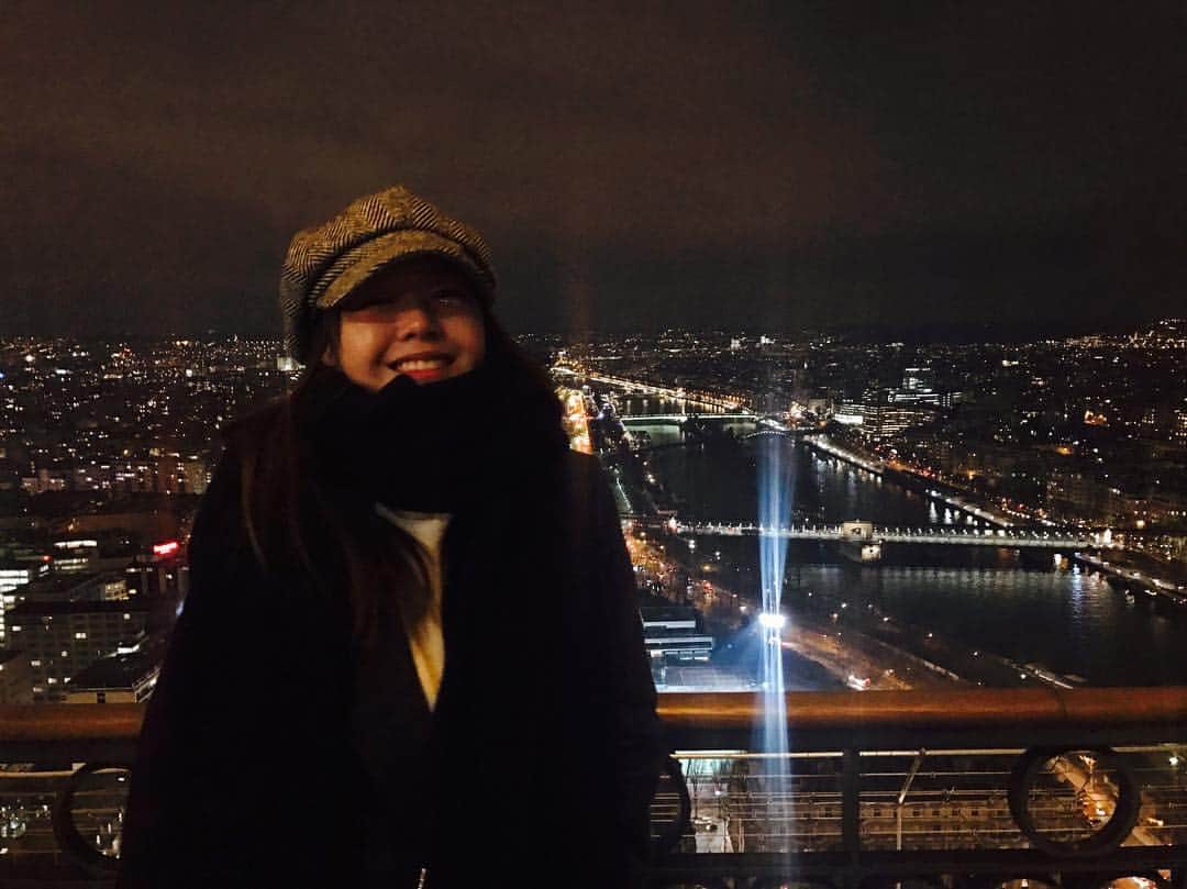 ミナ さんのインスタグラム写真 - (ミナ Instagram)「Tour Eiffel」12月22日 15時04分 - bbang_93