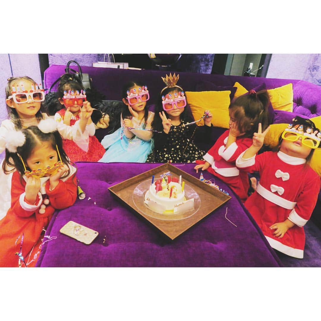森摩耶さんのインスタグラム写真 - (森摩耶Instagram)「@kei0227 の娘ちゃんと、我が家の長女の誕生日祝いもしてもらい、感謝感謝😭🎂 #今年も一年ありがとう」12月23日 12時39分 - maya_mori